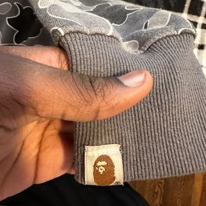 Size : Large black BAPE fullzip hoodie